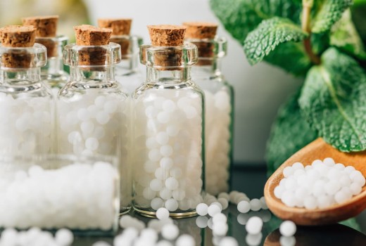 Uso de la Homeopatía en el Cuidado Infantil: Seguridad y Eficacia en los Niños