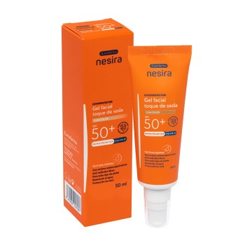 Gel Facial toque seda SPF50+ con color Gel Facial toque seda SPF50+ con color