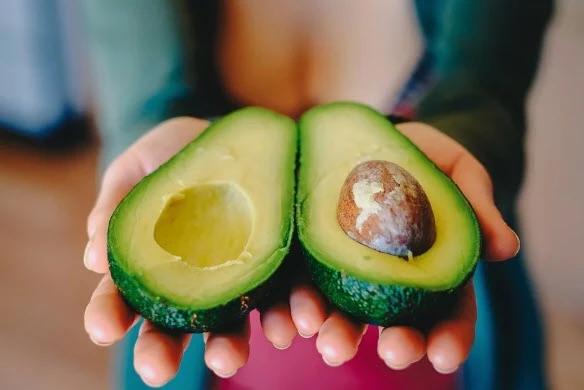 DIETA AGUACATE